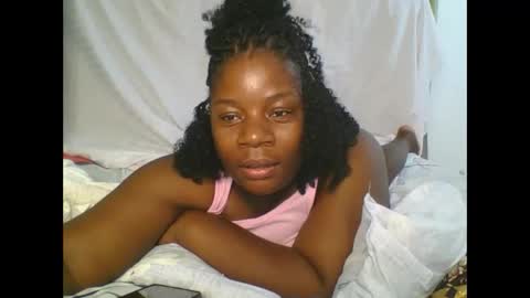 Snapshot of sweetafricangal chatting on December 2024 11:04:01 PM NASHA online show from December 2024 11:04:01 PM
