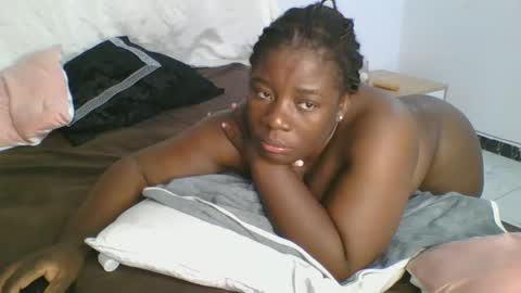 Snapshot of sweetafricangal chatting on January 2025 04:23:02 PM NASHA online show from January 2025 04:23:02 PM