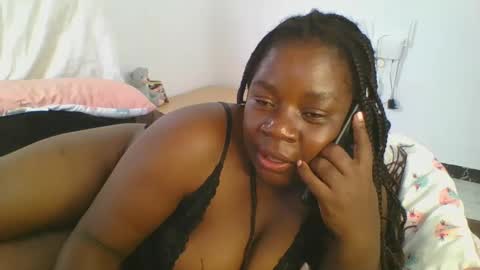 Snapshot of sweetafricangal chatting on January 2025 07:45:01 AM NASHA online show from January 2025 07:45:01 AM