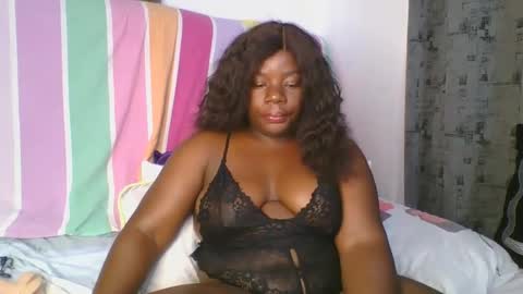 Snapshot of sweetafricangal chatting on January 2025 08:04:02 AM NASHA online show from January 2025 08:04:02 AM
