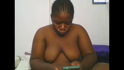 Snapshot of sweetafricangal chatting on January 2025 03:41:01 PM NASHA online show from January 2025 03:41:01 PM