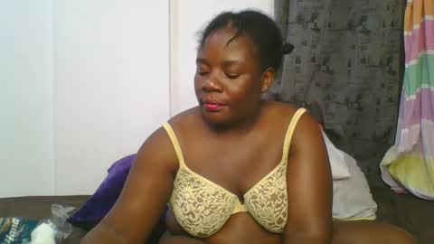 Snapshot of sweetafricangal chatting on January 2025 10:13:02 PM NASHA online show from January 2025 10:13:02 PM