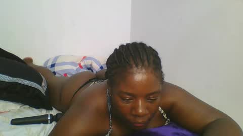 Snapshot of sweetafricangal chatting on February 2025 04:47:02 PM NASHA online show from February 2025 04:47:02 PM