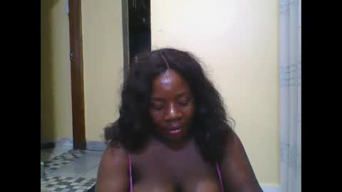 Snapshot of sweetafricangal chatting on March 2025 02:30:02 AM NASHA online show from March 2025 02:30:02 AM