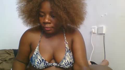 Snapshot of sweetafricangal chatting on March 2025 11:56:02 PM NASHA online show from March 2025 11:56:02 PM