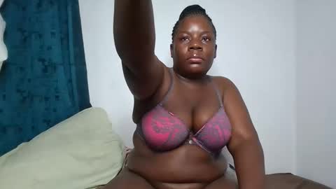Snapshot of sweetafricangal chatting on October 2025 08:41:01 PM NASHA online show from October 2025 08:41:01 PM
