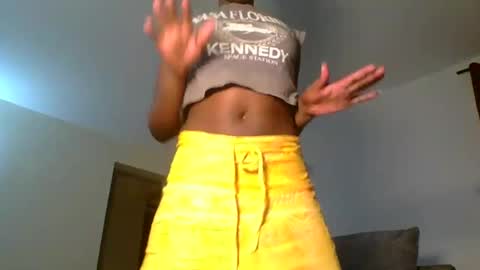 bianca online show from February 2025 12:04:01 AM