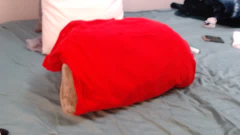 Sweetbear online show from October 2025 08:32:01 AM