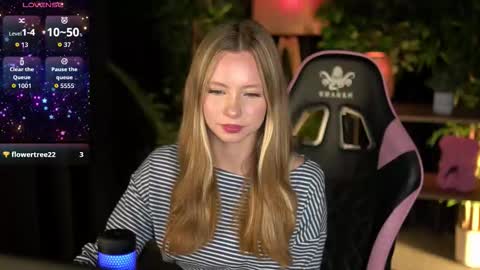 Lina online show from March 2026 03:40:01 PM