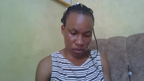 Snapshot of sweetdiva2012 chatting on December 2024 05:53:02 AM sweetdiva2012 online show from December 2024 05:53:02 AM