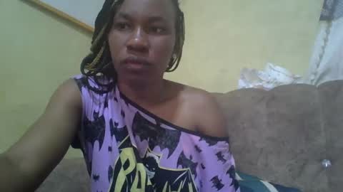 Snapshot of sweetdiva2012 chatting on December 2024 06:22:02 AM sweetdiva2012 online show from December 2024 06:22:02 AM