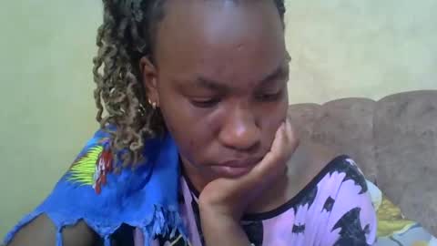 Snapshot of sweetdiva2012 chatting on January 2025 05:21:02 AM sweetdiva2012 online show from January 2025 05:21:02 AM