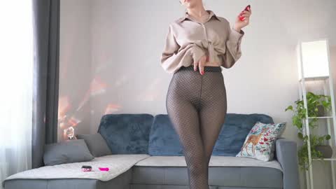 Vicktorious online show from February 2025 12:49:01 PM