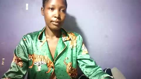 sweetebony_50 online show from February 2026 05:47:02 AM