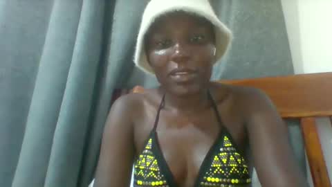 sweetfel online show from February 2026 07:45:02 PM