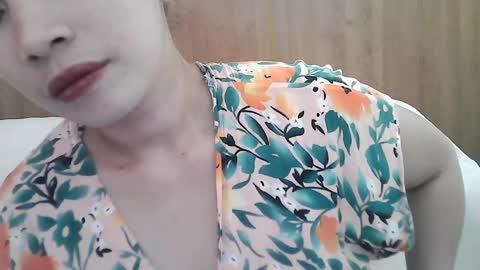 Snapshot of sweetfilipinawet chatting on May 2026 07:48:02 AM Stacy online show from May 2026 07:48:02 AM