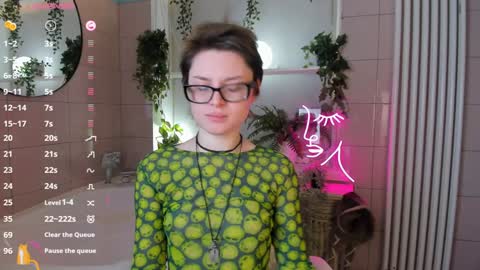 Kira online show from January 2025 03:30:02 AM