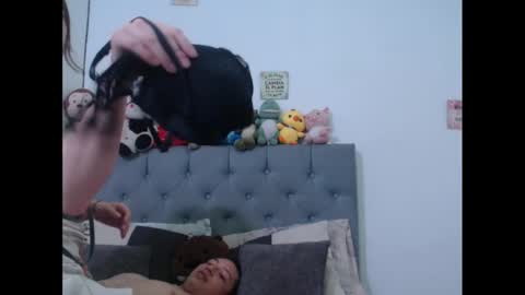 Sabrina y Eliot online show from February 2025 11:31:01 AM