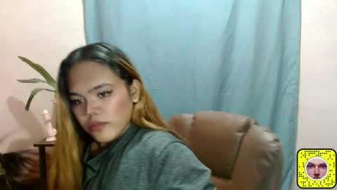 Bella online show from October 2025 01:42:02 PM