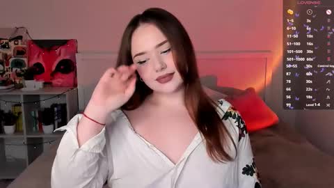 Hannah online show from November 2025 01:18:02 PM