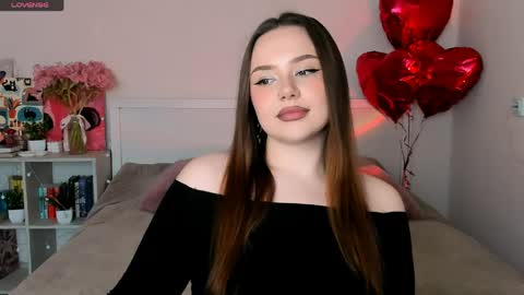 Snapshot of sweetie_candy_ chatting on May 2026 02:36:02 PM Hannah online show from May 2026 02:36:02 PM