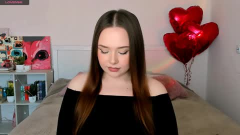 Snapshot of sweetie_candy_ chatting on June 2026 02:23:01 PM Hannah online show from June 2026 02:23:01 PM