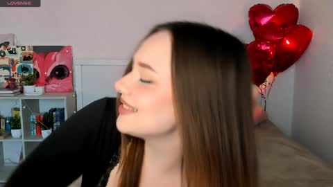 Snapshot of sweetie_candy_ chatting on June 2026 02:55:01 PM Hannah online show from June 2026 02:55:01 PM