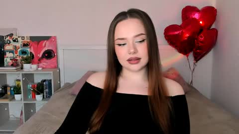 Snapshot of sweetie_candy_ chatting on June 2026 02:54:01 PM Hannah online show from June 2026 02:54:01 PM
