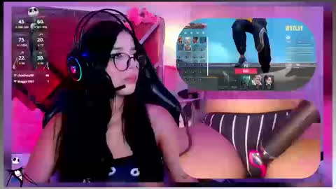 Snapshot of sweetie_cloe chatting on September 2025 10:31:02 PM sweetie_cloe online show from September 2025 10:31:02 PM