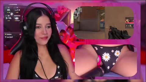 Snapshot of sweetie_cloe chatting on September 2025 09:08:02 PM sweetie_cloe online show from September 2025 09:08:02 PM
