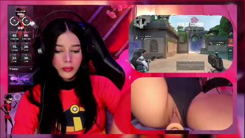 Snapshot of sweetie_cloe chatting on October 2025 09:22:01 PM sweetie_cloe online show from October 2025 09:22:01 PM