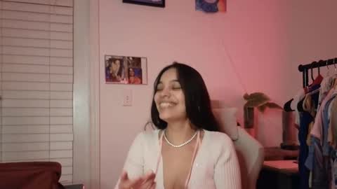 Snapshot of sweetieslikebutter chatting on October 2025 07:14:02 AM Blu Sweets online show from October 2025 07:14:02 AM