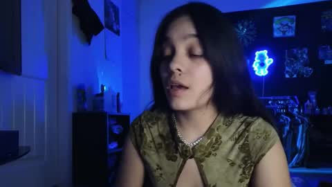 Blu Sweets online show from February 2026 04:33:01 AM