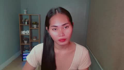 Snapshot of sweetladyboyx chatting on December 2024 11:17:02 PM   online show from December 2024 11:17:02 PM