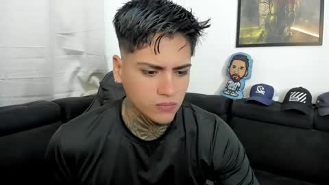 Snapshot of sweetlatinoboy chatting on May 2026 11:29:02 AM SWEETLATINBOY online show from May 2026 11:29:02 AM