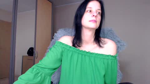 JenJenny online show from December 2024 12:11:02 PM