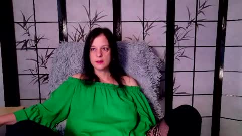 Snapshot of sweetlonglips_ chatting on July 2026 07:39:02 AM JenJenny online show from July 2026 07:39:02 AM