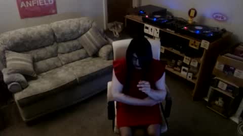 Snapshot of sweetlouise69 chatting on November 2025 06:52:02 PM sweetlouise69 online show from November 2025 06:52:02 PM