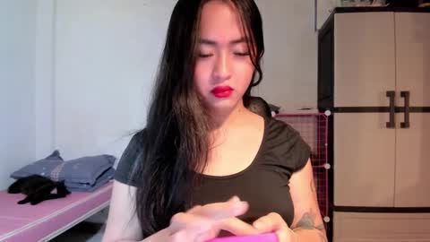 Zoe online show from December 2024 07:28:01 PM