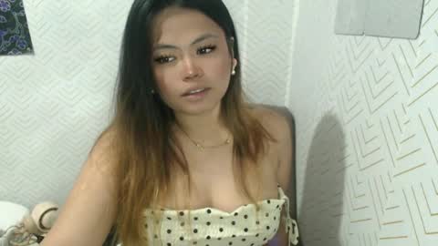 Snapshot of sweetlover_nicole chatting on June 2026 03:57:01 PM NICOLE online show from June 2026 03:57:01 PM