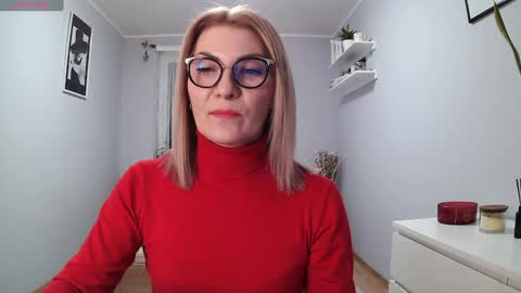 sweetmarthaaa online show from January 2025 11:32:02 AM