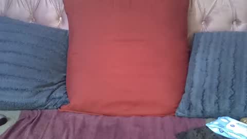 Snapshot of sweetmellowx1 chatting on February 2025 02:37:01 PM sweetmellowx1 online show from February 2025 02:37:01 PM