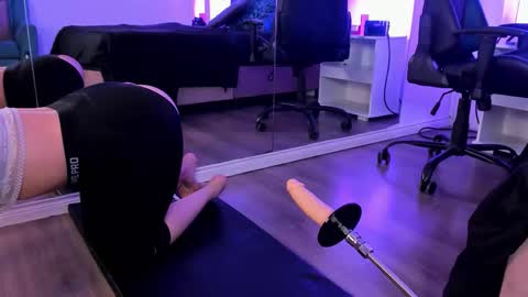 Snapshot of sweetmelodyyy_ chatting on March 2026 05:30:02 PM sweetmelodyyy online show from March 2026 05:30:02 PM