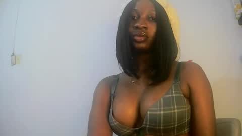 sweetness755325 online show from September 2025 06:42:01 PM