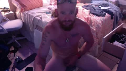 Snapshot of sweetnsexy95 chatting on February 2025 06:07:01 PM WeAim2PZzz online show from February 2025 06:07:01 PM