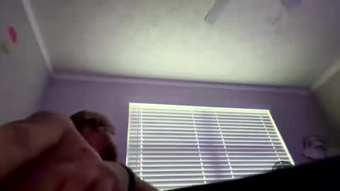 Snapshot of sweetnsexy95 chatting on January 2026 12:32:01 PM WeAim2PZzz online show from January 2026 12:32:01 PM