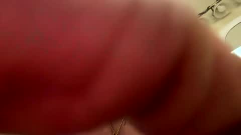 Snapshot of sweetnsexy95 chatting on February 2026 12:45:02 PM WeAim2PZzz online show from February 2026 12:45:02 PM