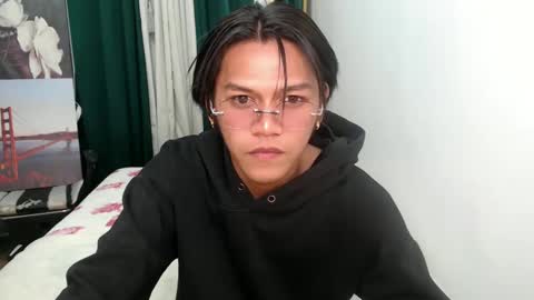 Snapshot of sweetpie_asian chatting on December 2024 04:20:01 PM sweetpie asian online show from December 2024 04:20:01 PM