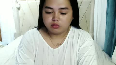 Snapshot of sweetprincess_athena chatting on March 2025 11:25:02 AM Princess Ella online show from March 2025 11:25:02 AM