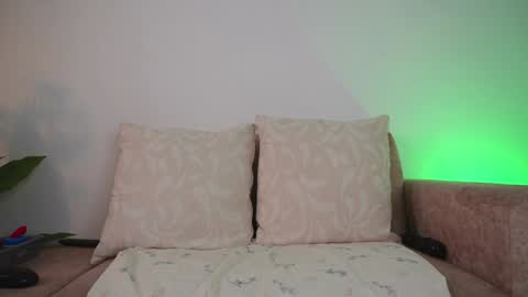 Snapshot of sweetpussyhot_ chatting on January 2025 12:37:02 PM Hello Welcome Im here from WEDNESDAY to SUNDAY 430am to 830am and 3 to 7 timeMONDAY and TUESDAY i rest online show from January 2025 12:37:02 PM